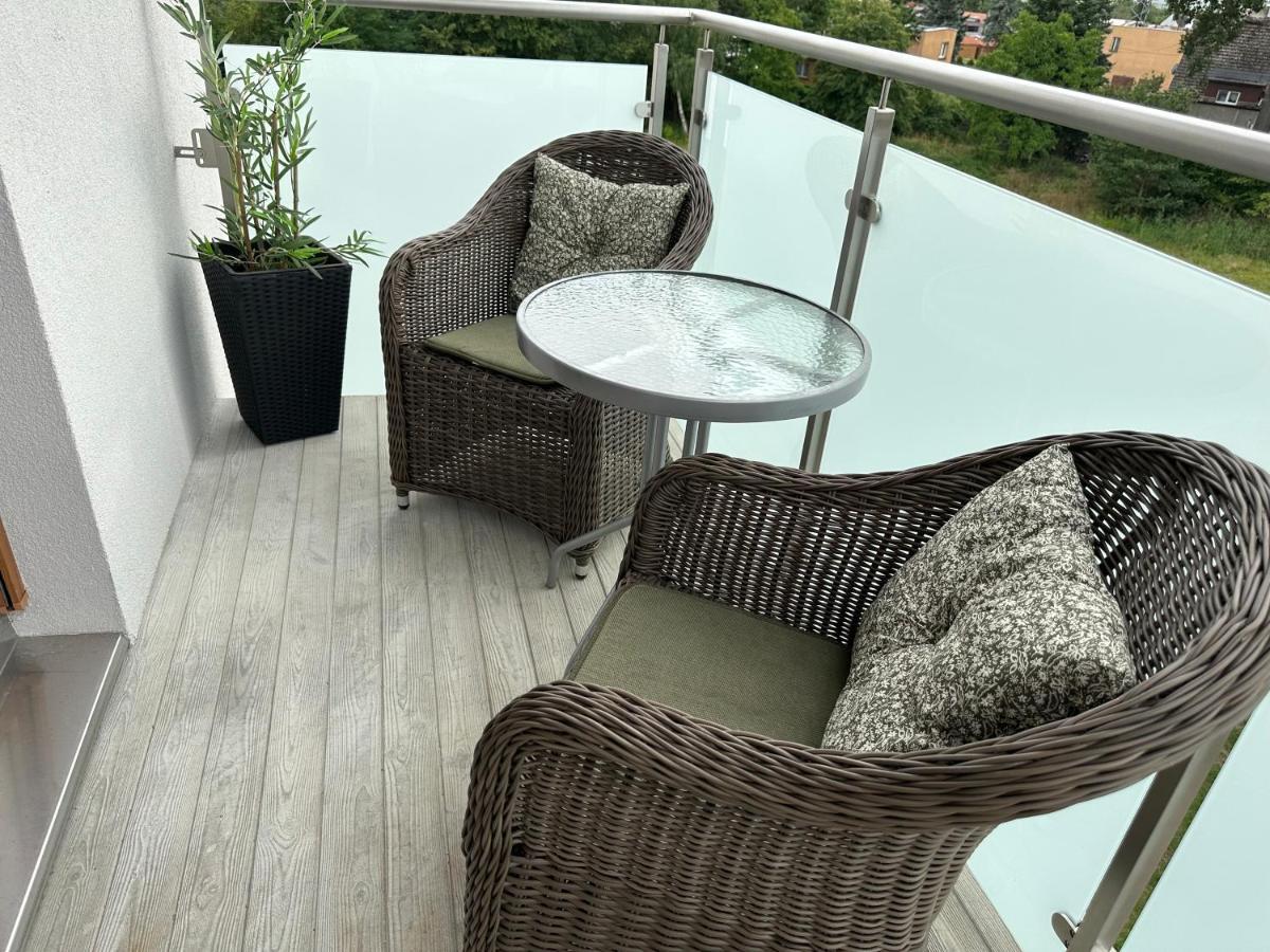 Apartament 28 W Dolinie Baryczy - 5D Apartamenty Милич Екстериор снимка