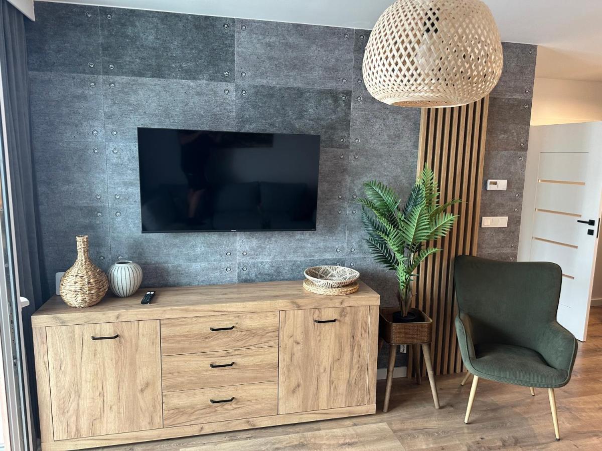 Apartament 28 W Dolinie Baryczy - 5D Apartamenty Милич Екстериор снимка