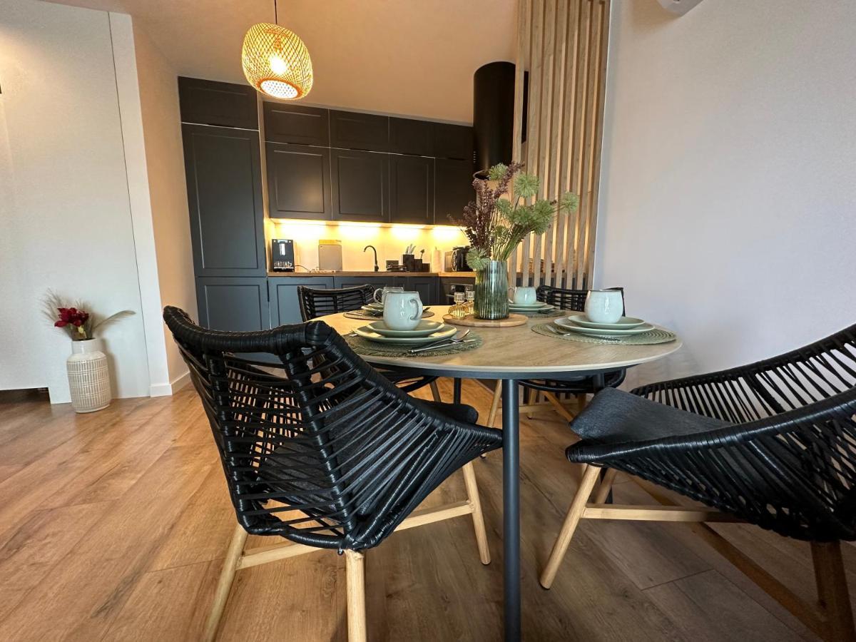Apartament 28 W Dolinie Baryczy - 5D Apartamenty Милич Екстериор снимка